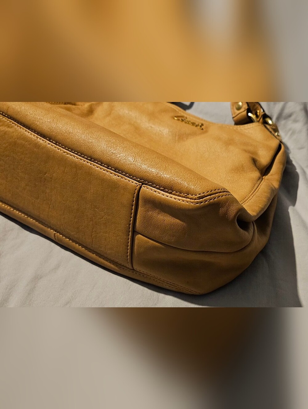 Coach F21926 Ashley Leather Hobo Handbag Shoulder Bag. Tan w/Purple lining. - Picture 12 of 16